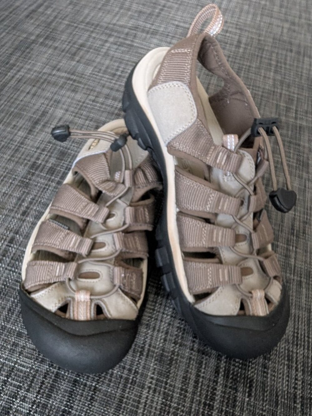 Keen Newport H2 Men's Sandals, size 10.5, color Brindle